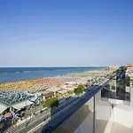 Hotel Vista Mare & - Aperto Tutto L'anno Cesenatico